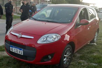 Quería matar a su expareja y asesinó a un hombre y baleó a dos policías Quería matar a su expareja y asesinó a un hombre y baleó a dos policías
