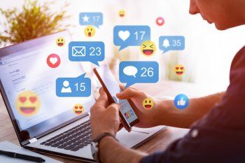 Facebook, Instagram y Tinder lideran la lista de las aplicaciones que más información personal de sus usuarios utilizan.