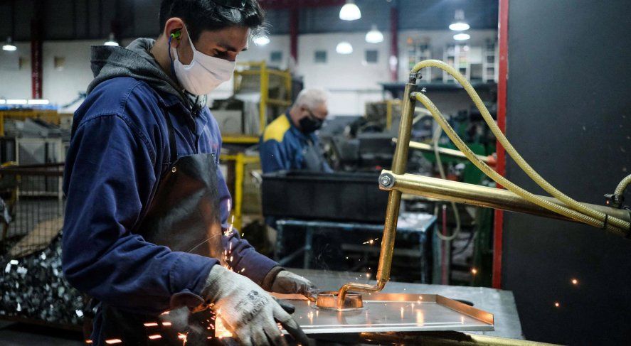El Gobierno concretó la rebaja de aportes patronales a las empresas que ingresan al Repro II