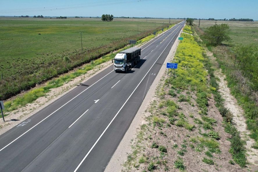 Durante este miércoles 24, jueves 25 y domingo 28 se restringirá la circulación de camiones de gran porte en rutas de la provincia de Buenos Aires. 