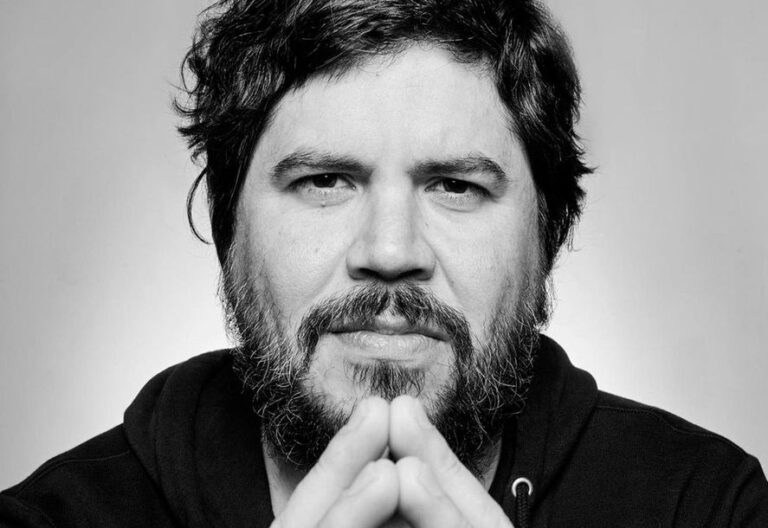 Santiago Motorizado presenta su disco en La Plata
