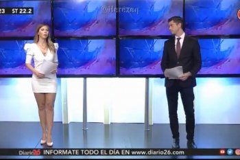 La belleza de Romina Malaspina que lamentablemente no le alcanzó esta vez para estar a la altura de presentar la notocia del caos en el Capitolio de Estados Unidos 