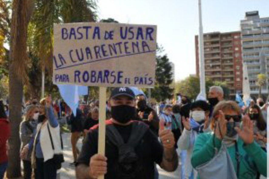 La cuarentena fue otro tema en donde podría haberse aplicado psicología inversa a la oposición 