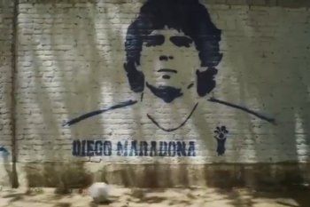 El nuevo tema del Indio Solari con video emotivo de Maradona y Gimnasia que manos anónimas viralizaron en redes