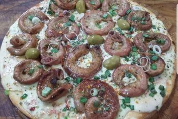 La Chinchupizza, el invento del conurbano que desplazó a las exóticas creaciones de Palermo en materia gastronómica 
