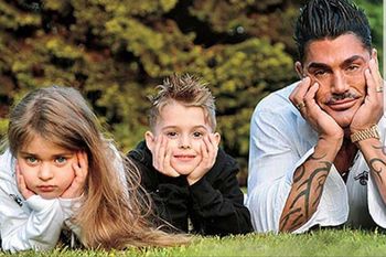resucita ricardo fort en las redes gracias a sus hijos