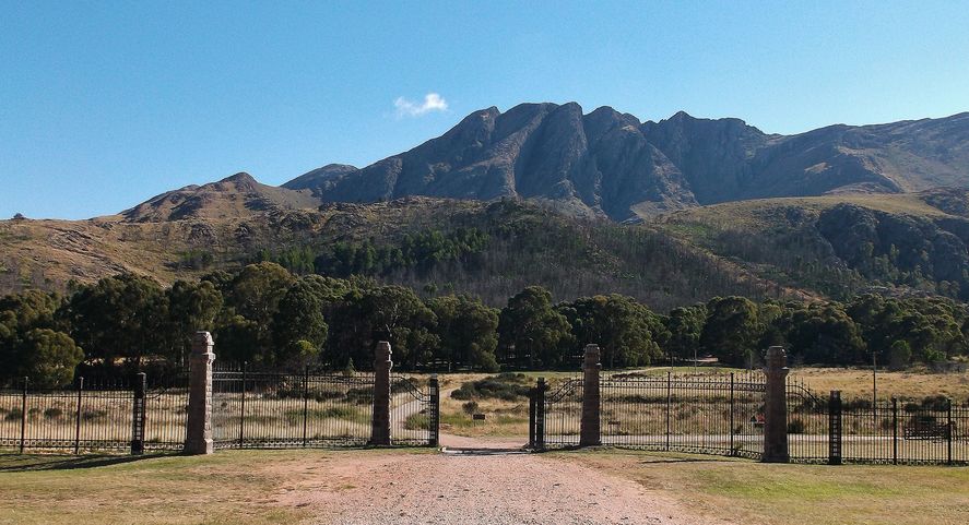 Sendero de Sierras de la Ventana: Recorridos imperdibles para amantes de la naturaleza