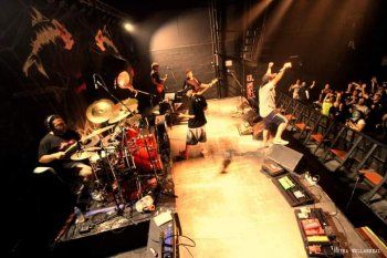 ¿Cómo se están desarrollando los recitales de rock con público en tiempos de pandemia? 