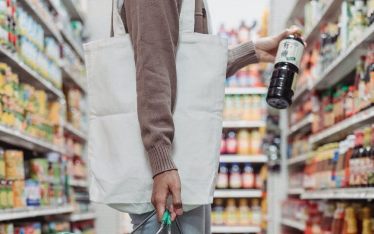El Gobierno lanzó multas millonarias contra dos empresas de consumo masivo