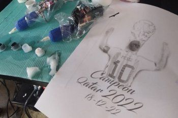 El controvertido tatuaje de Lionel Messi campeón del Mundial Qatar 2022