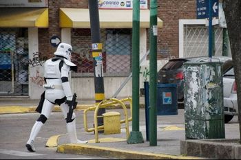 La UNaB recibirá este viernes a los creadores de The Walking Conurban
