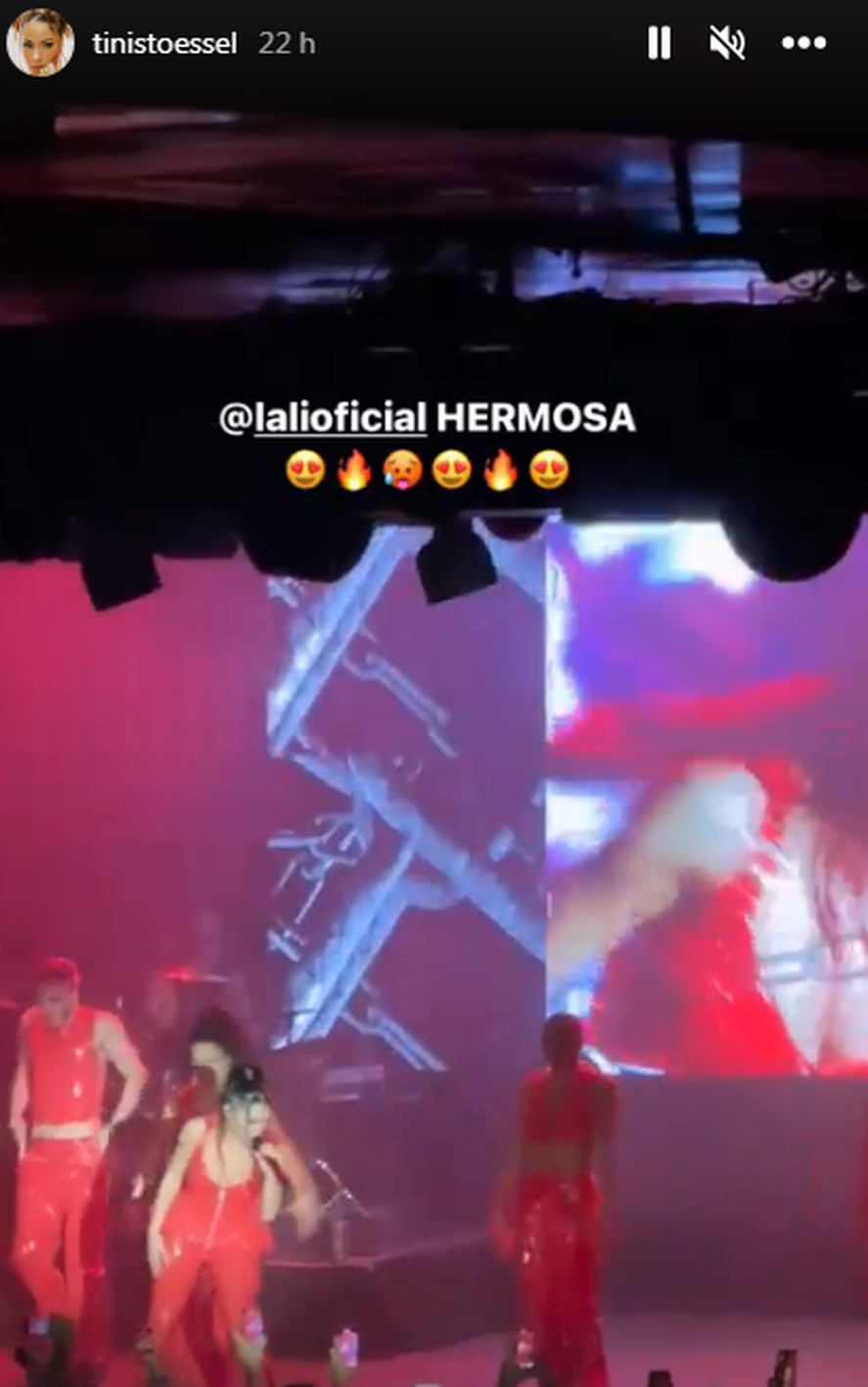 Tini estuvo presente en el show de Lali en España