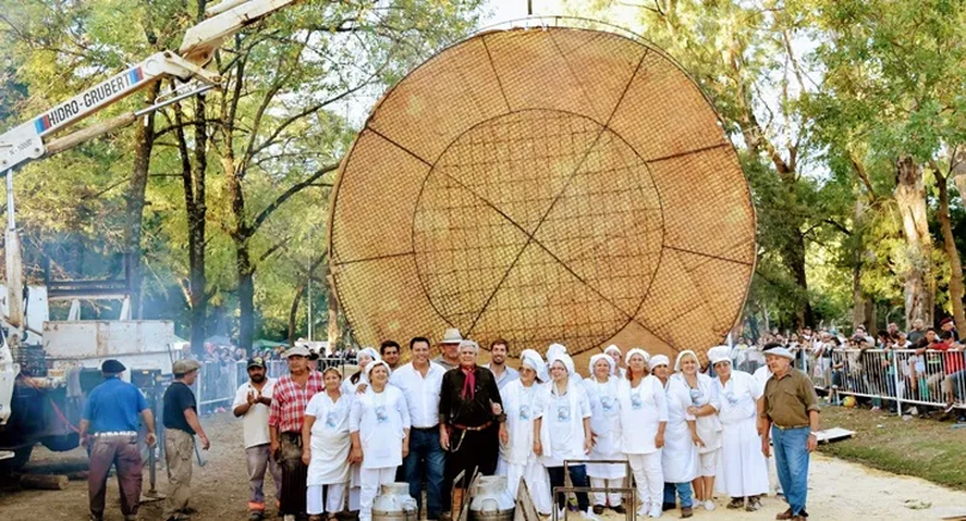 La 23° edición de la Fiesta Nacional de la Torta Frita se llevará a cabo el próximo 15 y 16 de abril en el Parque Municipal Independencia de la ciudad de Mercedes. 