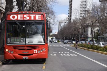 la provincia oficializo el aumento de colectivos del amba
