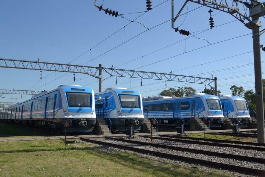 El Tren Roca funciona con demoras y cancelaciones en la mañana de este martes 10 de octubre. 