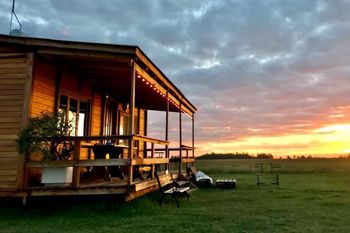 Refugio El Vergel, una cabaña destinada al hospedaje y ecoturismo rural en el paraje Gándara, en Chascomús.