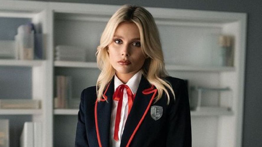 Valentina Zenere en el papel de Isadora en Élite