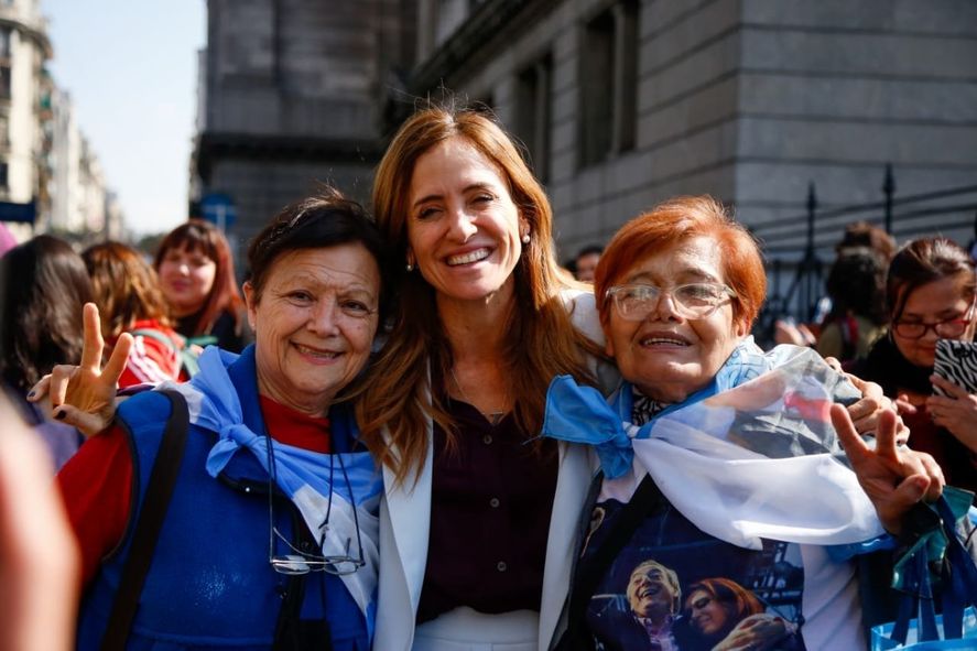 Victoria Tolosa Paz quiere ser la primera intendenta mujer de La Plata.