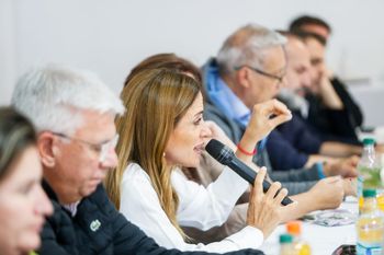 para victoria tolosa paz, la produccion debe ser el centro en argentina