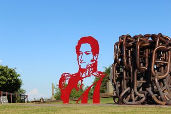 Monumento conmemorativo a la batalla de la Vuelta de Obligado. San Pedro.
