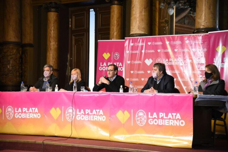 La Plata: Garro anunció medidas para Pymes y comercios