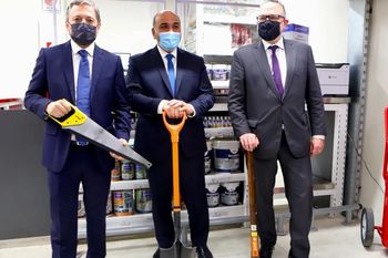 fernando gray y ministros nacionales inauguraron un easy