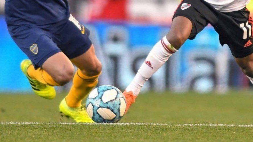La vuelta del fútbol: de la ilusión del fútbol en primavera a la postergación.