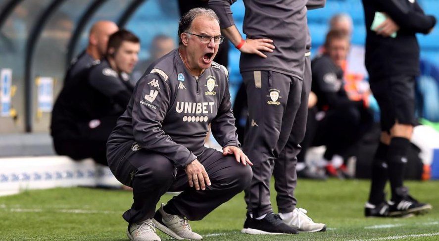 Bielsa en éxtasis. Su debut en la Premier League genera una enorme expectativa.
