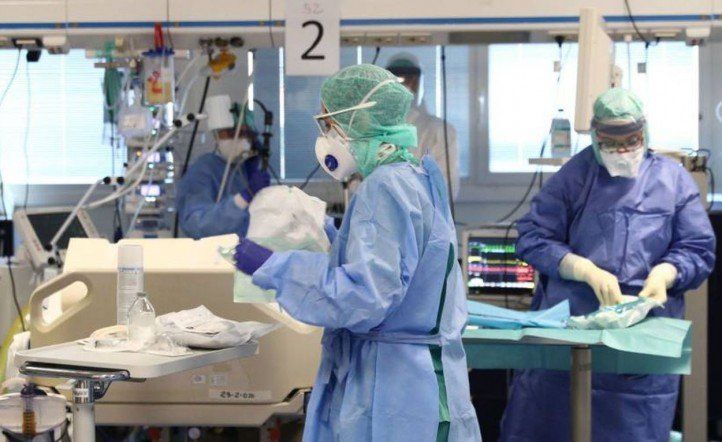 La OMS lanza un plan para proteger al personal de salud del coronavirus