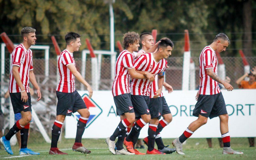 La Reserva de Estudiantes todavía no pudo volver al campo de juego.
