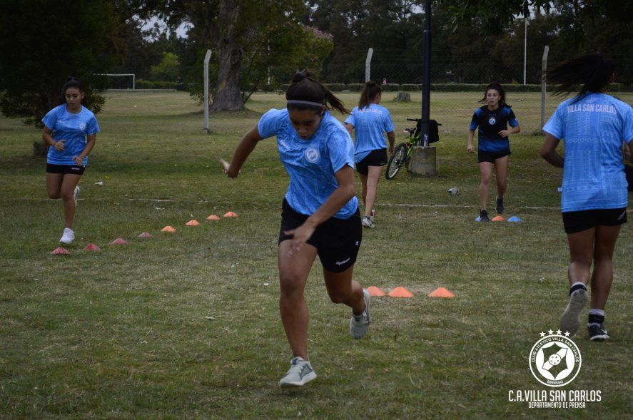 El fútbol femenino de San Carlos espera por la vuelta a los entrenamientos.