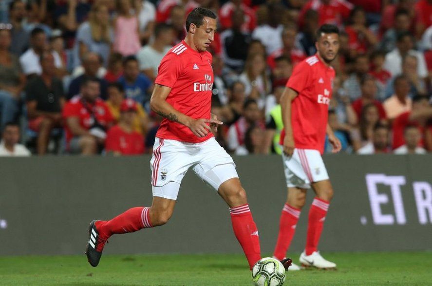Cristian Lema espera por Estudiantes.