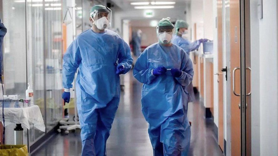 El gobierno reabrirá paritarias para trabajadores del sector público