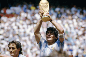 El 25 de noviembre de 2020 Diego Maradona pasó a la inmortalidad. Hoy se cumple el primer aniversario de su muerte.