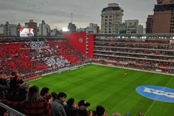 Estudiantes y Gimnasia empataron 1 a 1 en el clásico platense jugado en el estadio UNO