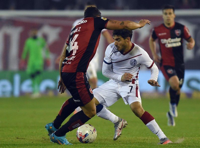San Lorenzo y Newell´s, dos que verán acción hoy por la fecha 3 de la Liga Profesional de Fútbol