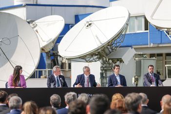 Alberto Fernández y un nuevo plan de conectividad.