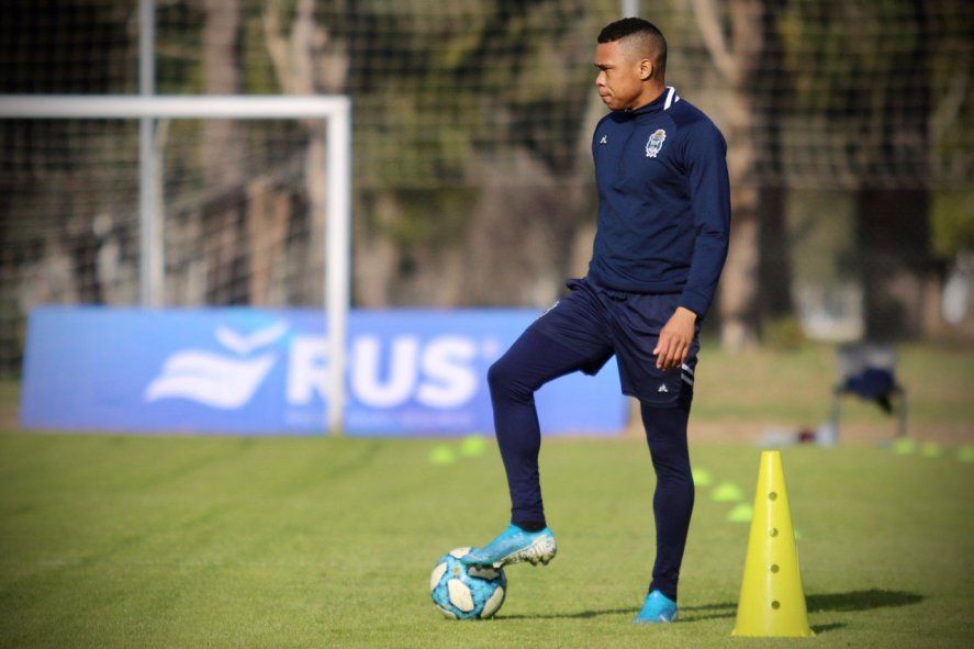 Todo indica que Gimnasia podrá contar con Mancilla para el debut en la Copa Liga Profesional.