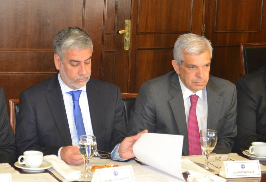 Roberto Feletti y Julián Domínguez dejaron las diferencias de lado al firmar una Resolución conjunta del Gobierno