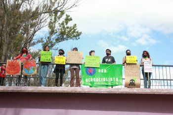 Pergamino: denuncian que el intendente dejó de entregar agua potable a vecinos fumigados