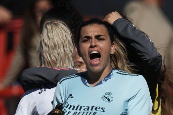 Misa Rodríguez, la arquera del Madrid es la cara visible de una reacción mundial en contra del sexismo.