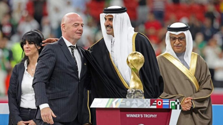 Mundial 2022: el Emir de Qatar denunció un sabotaje