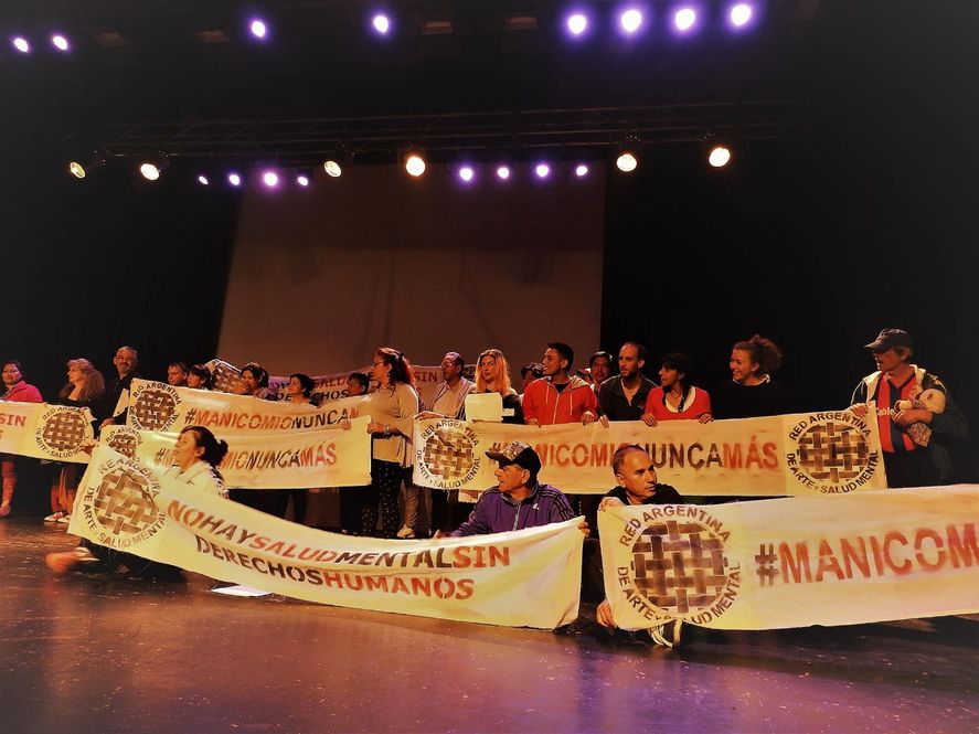 15ª edición del Festival y Congreso Latinoamericano "Una puerta a la libertad - no al manicomio" en Chapadmalal, otra iniciativa para acompañar a la salud mental de los pacientes. 15ª edición del Festival y Congreso Latinoamericano "Una puerta a la libertad - no al manicomio" en Chapadmalal, otra iniciativa para acompañar a la salud mental de los pacientes.