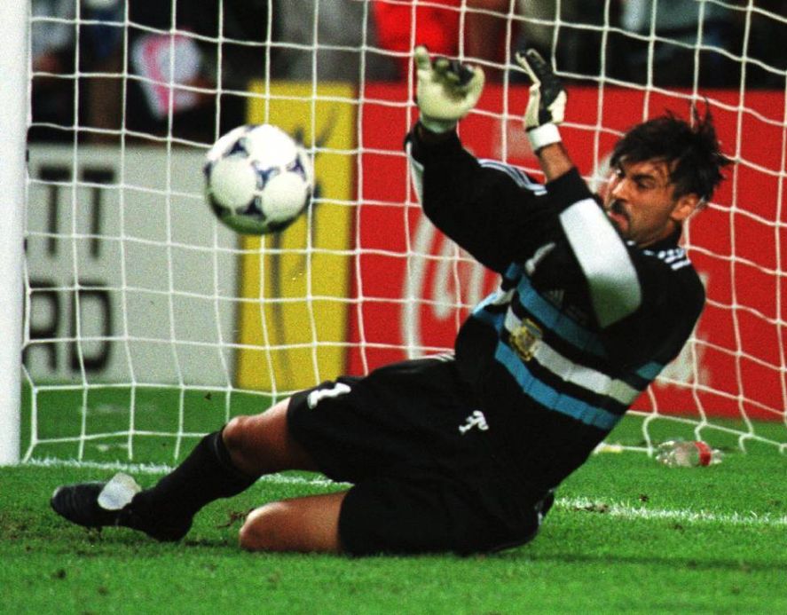 Carlos Roa, la gran figura en el Argentina - Inglaterra de 1998.