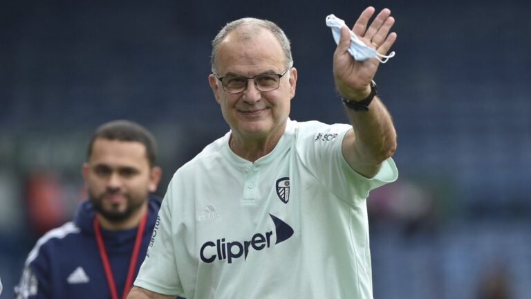 En Perú quieren a Marcelo Bielsa como sucesor de Gareca