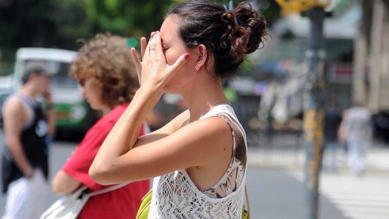 La hidratación es fundamental para evitar un golpe de calor.