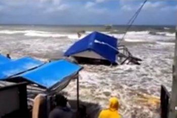 tormenta y danos: mira el impresionante video de la sudestada que azoto a la costa bonaerense
