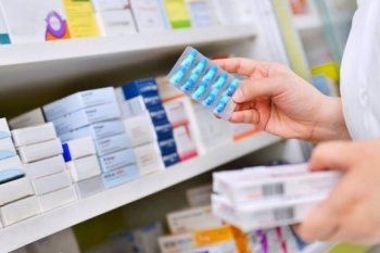 misoprostol en las farmacias: ?es la droga mas segura de todas para interrumpir un embarazo?.