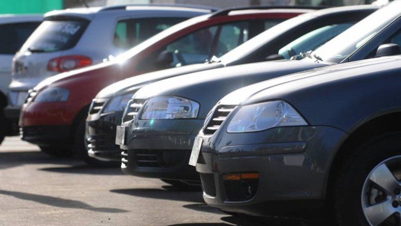 En octubre bajó la venta de autos usados