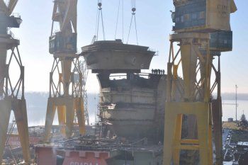 la provincia, a punto de empezar a pagar multas millonarias por los atrasos de los buques venezolanos